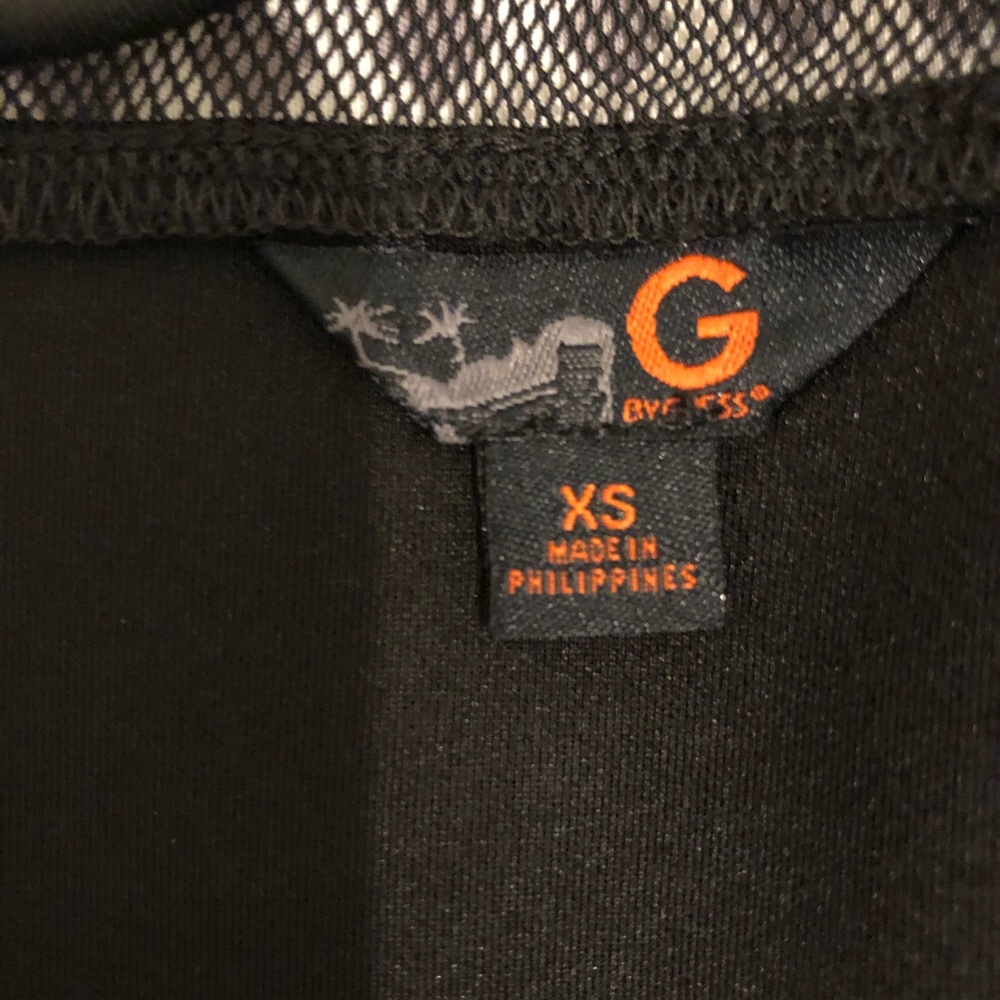 Guess Top - Picture 8 of 10